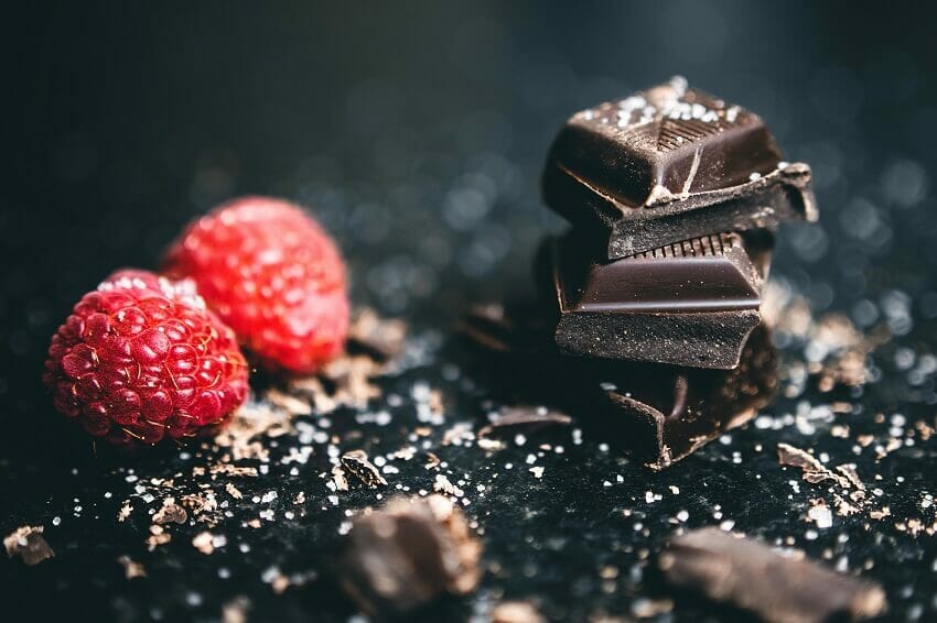 Il cioccolato fondente fa bene alla salute