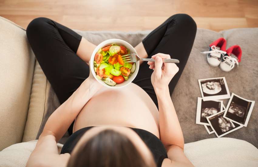 Alimentazione in gravidanza: cosa mangiare e le regole da seguire