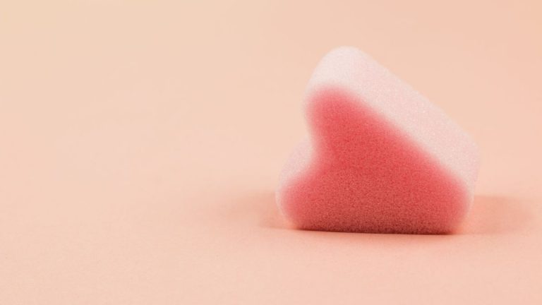 cosa sono spugne mestruali